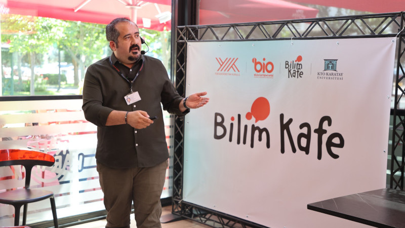“YAPAY ZEKÂNIN GÜNÜMÜZE VE GELECEĞE ETKİSİ” KTO KARATAY ÜNİVERSİTESİ BİLİM KAFE ETKİNLİĞİNDE 