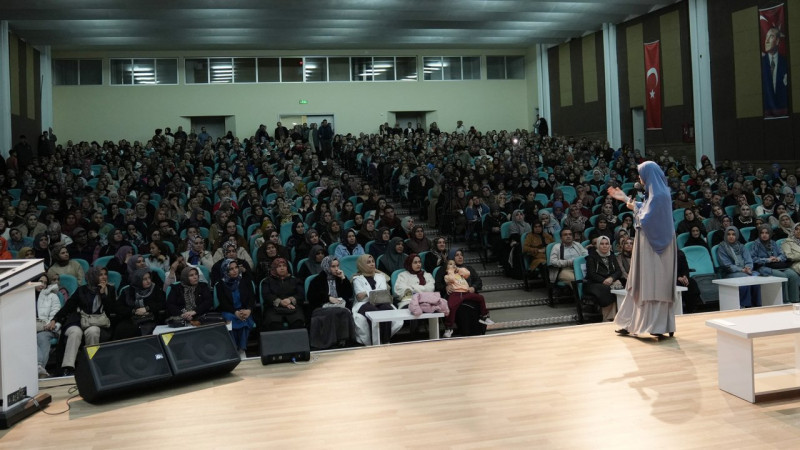 Şehir Konferansları ile Sevilen İsimler Konyalılarla Buluşuyor