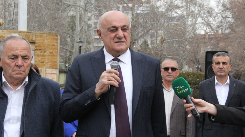 Başkan Erkoyuncu çalışanlarla bayramlaştı