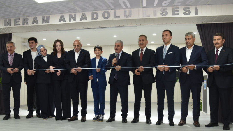 Katırcı'dan eğitime vefa; Kızının mezun olduğu okulun konferans salonunu yeniledi